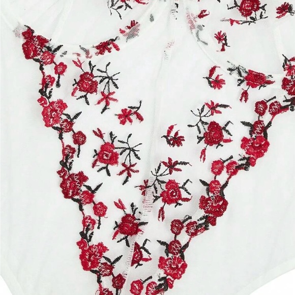 Rose Trail by SilkRose Lingerie - Picture 8 of 10